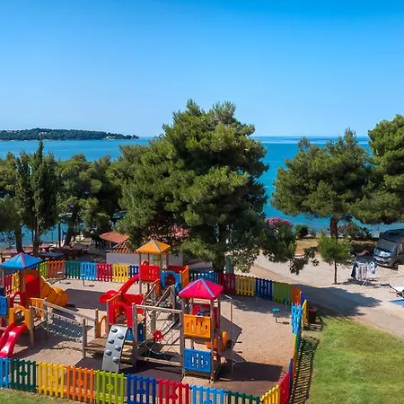 Bella Vista Homes 4*