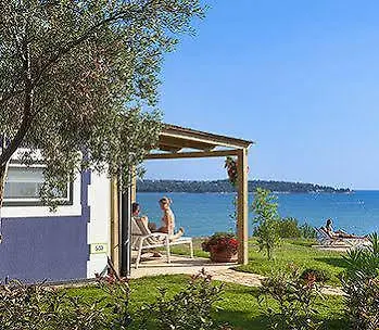 Bella Vista Homes 4*