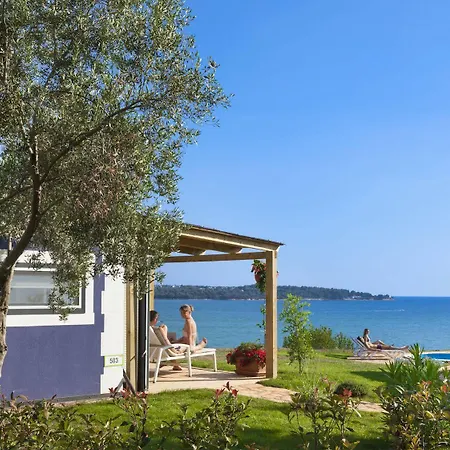 Bella Vista Homes