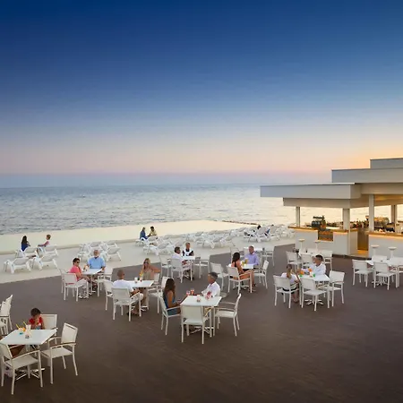 Prázdninový areál Bella Vista Homes 4*